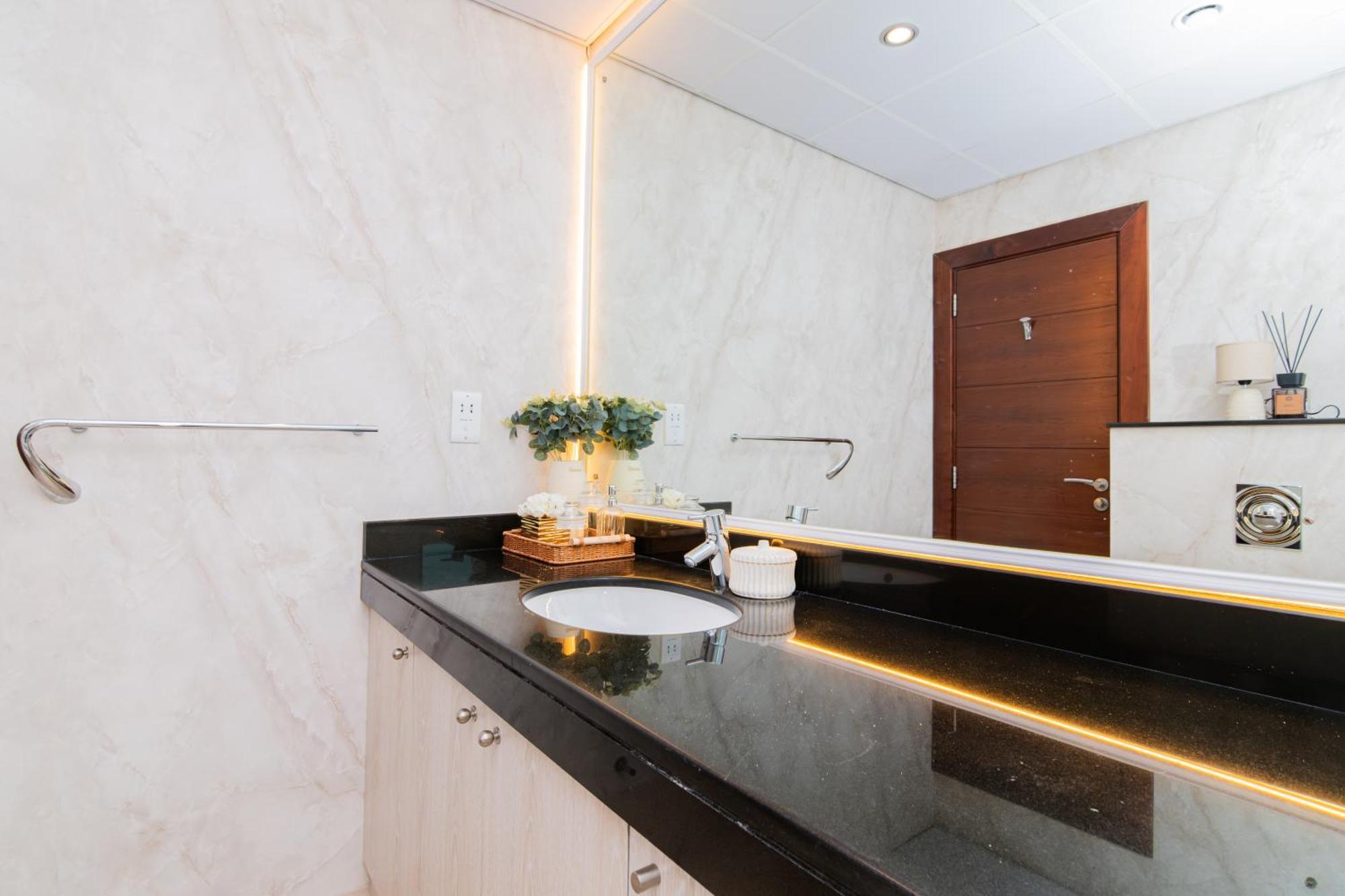 Dubai Marina,Jbr -Luxurious 2 Bedroom King Suite Esterno foto